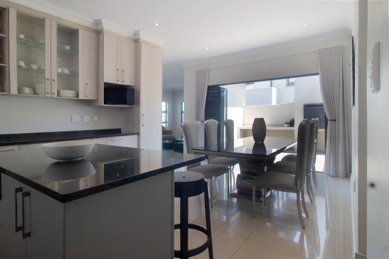 3 Bedroom Property for Sale in Parklands North Western Cape